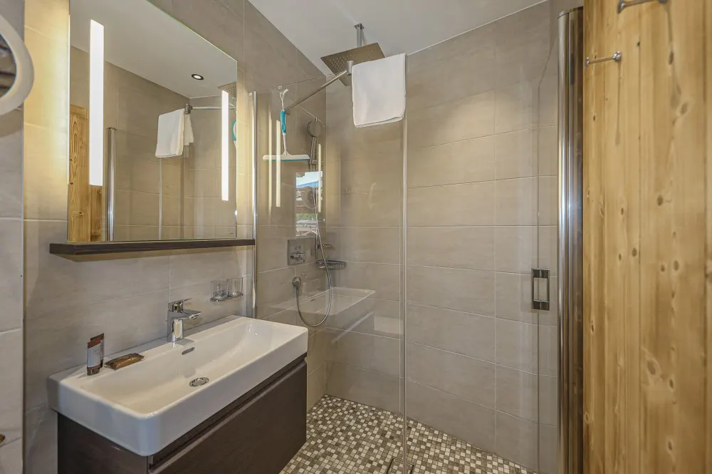 KITZIMMO-Exklusives Nationalpark Chalet in sonniger Ruhelage - Immobilien Neukirchen.