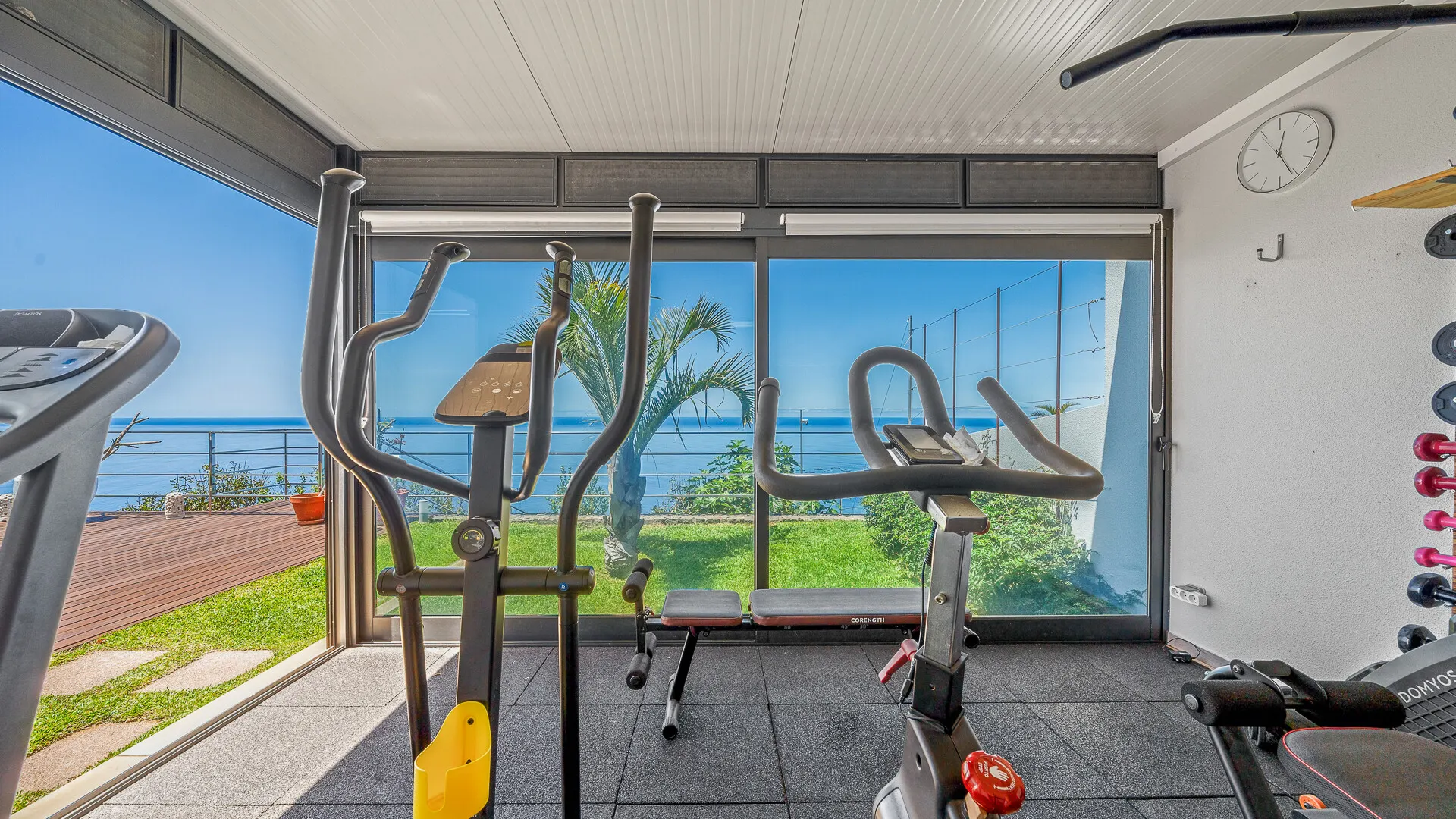 KITZIMMO-Luxusvilla in Madeira kaufen - KITZIMMO Immobilienmakler Kitzbühel.