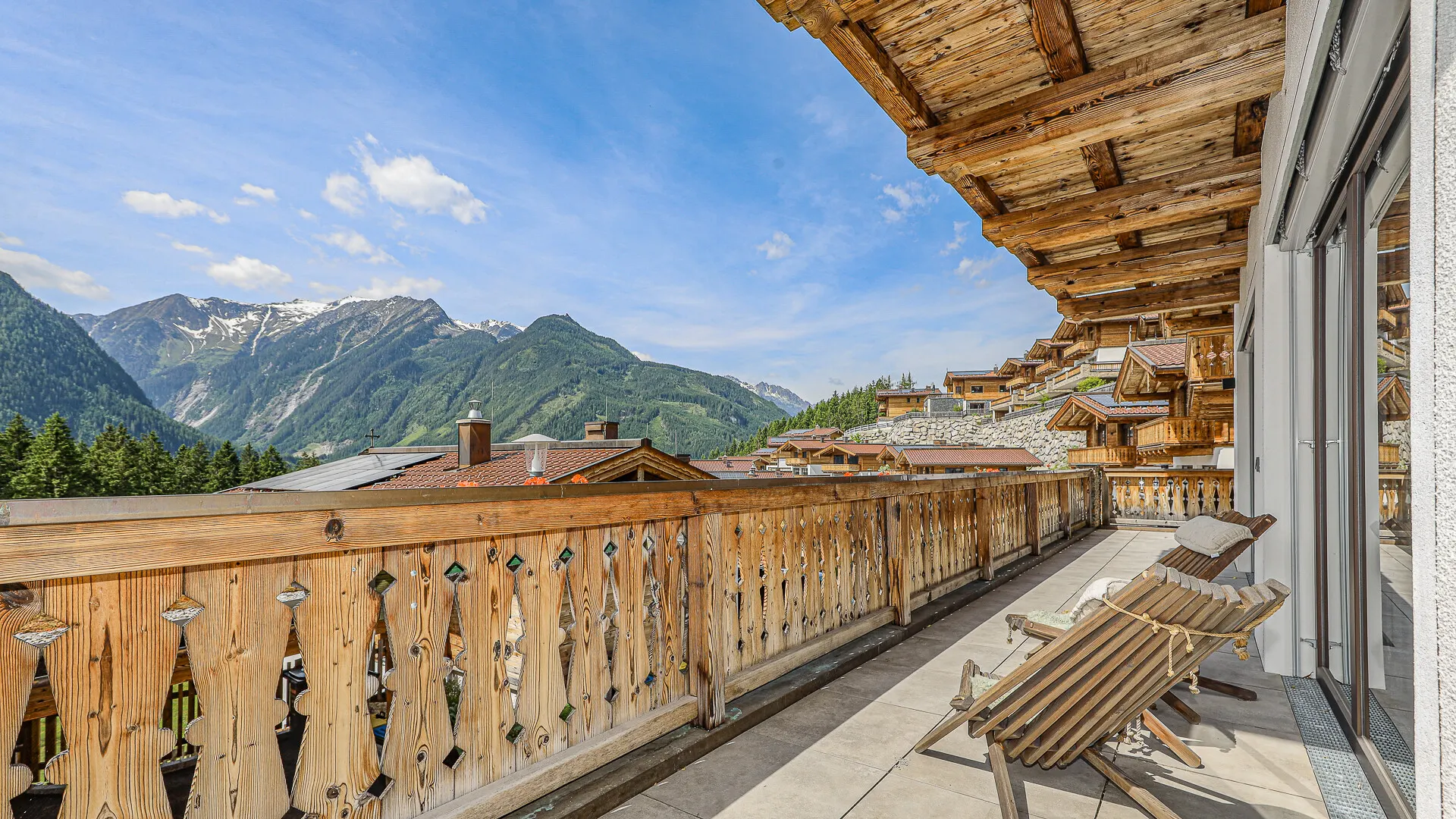 KITZIMMO-Exklusives Nationalpark Chalet in sonniger Ruhelage - Immobilien Neukirchen.